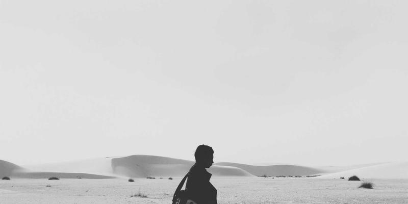 精密制造驱动未来：解码佛山新飞翔如何以工业设备革新布局新能源汽车零部件赛道